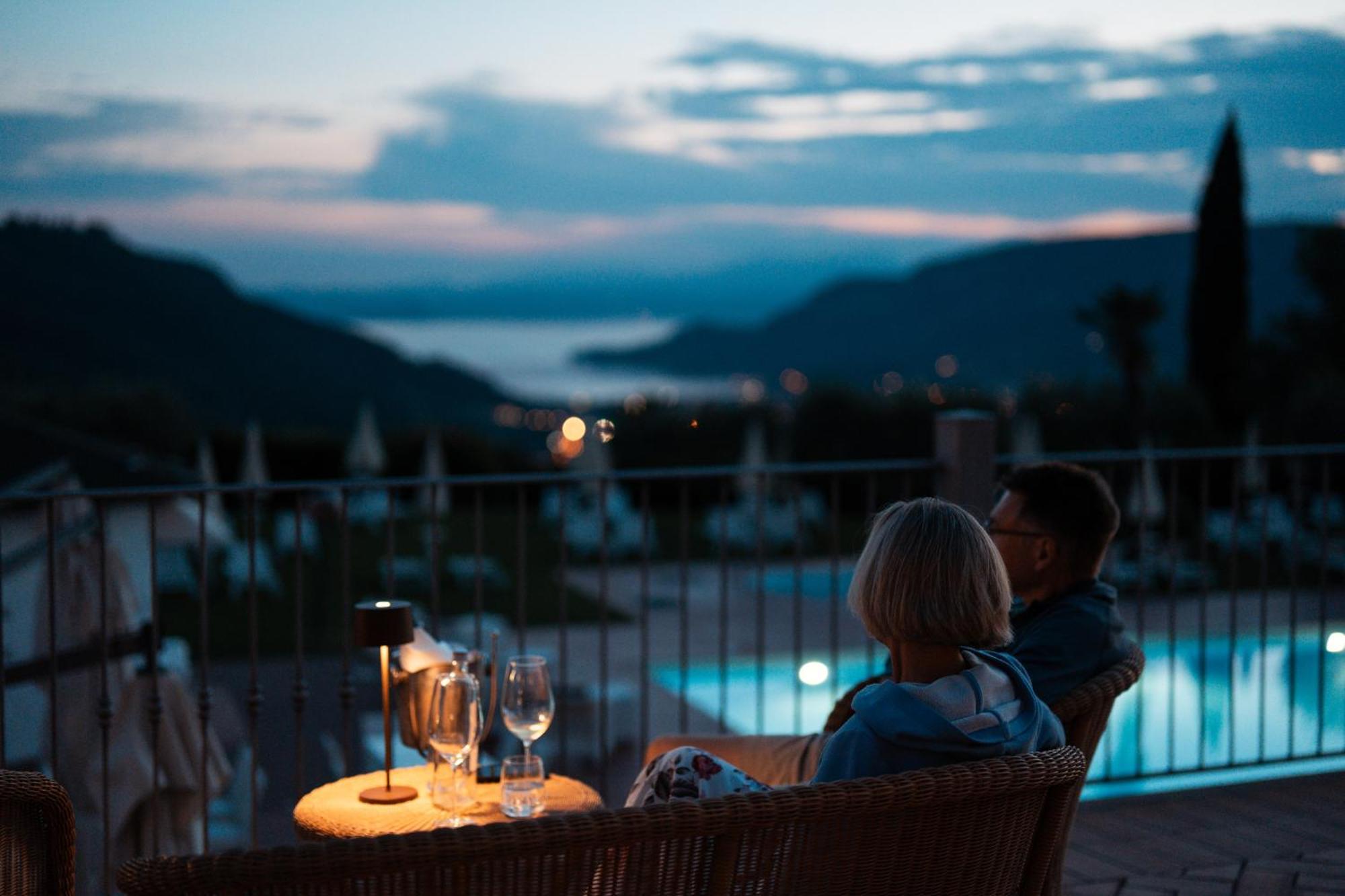 Hotel Boffenigo - The Golden Hour Костермано Екстер'єр фото