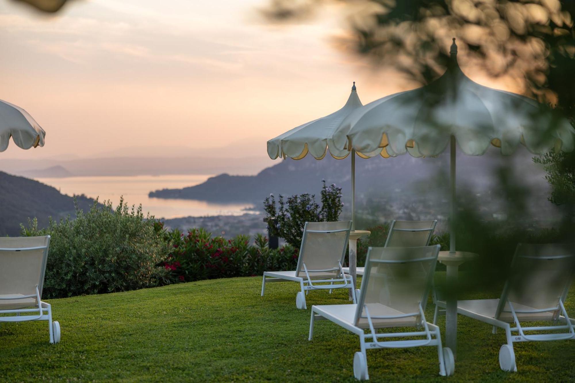 Hotel Boffenigo - The Golden Hour Костермано Екстер'єр фото