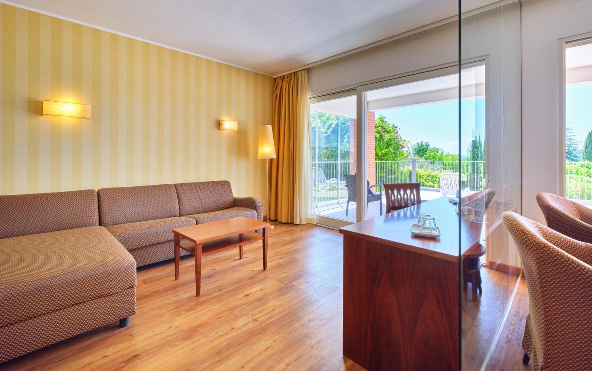 Hotel Boffenigo - The Golden Hour Костермано Екстер'єр фото